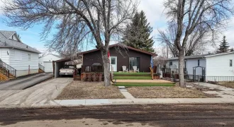 130 3RD Avenue E Rockyford AB